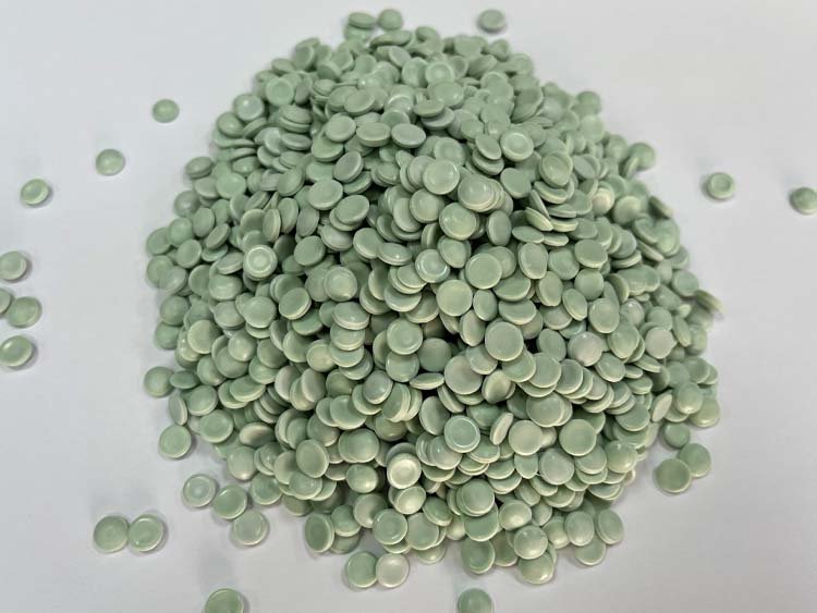 LLDPE Resin Bags Pellets Produced